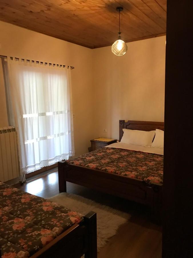 Bujtina Hader Xhebro Hostel Tepelene Bagian luar foto